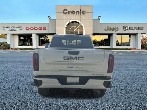 Used 2025 GMC Sierra 2500 Denali Ultimate w/ Max Trailering Package AWD/4WD image 4
