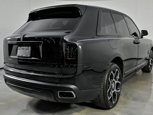 Used 2021 Rolls-Royce Cullinan AWD/4WD image 12