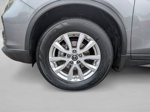 Used 2019 Nissan Rogue SV AWD/4WD image 20