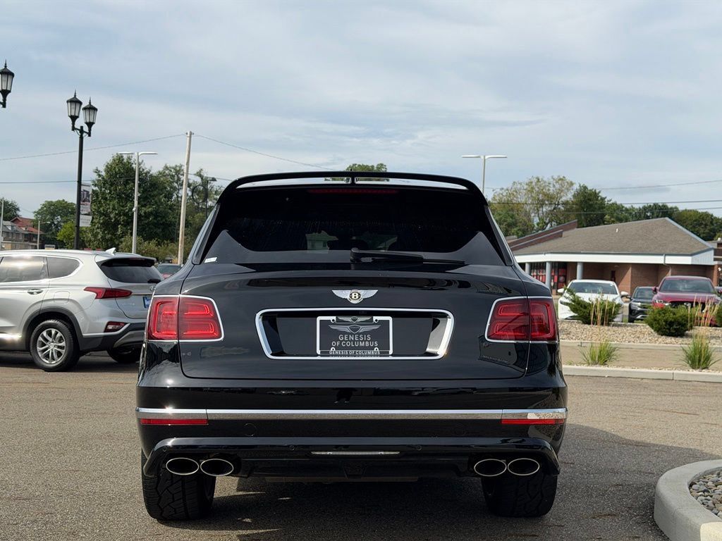 Used 2020 Bentley Bentayga Speed AWD/4WD image 4