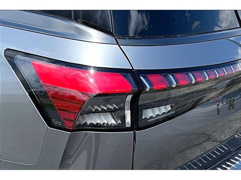 Used 2026 INFINITI QX80 4WD w/ Sport Exterior Package image 32