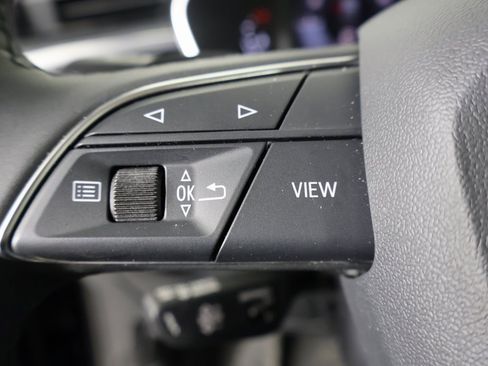 Certified 2025 Audi Q3 2.0T Premium w/ Convenience Package image 29