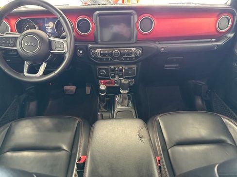 Used 2020 Jeep Gladiator Rubicon w/ Uconnect 4C Nav & Sound Group AWD/4WD image 2