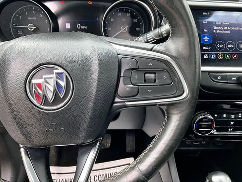 Used 2020 Buick Encore GX Essence w/ Experience Buick Package image 17