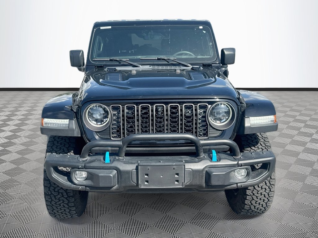 Used 2023 Jeep Wrangler Unlimited Rubicon 4xe AWD/4WD image 2