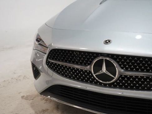 Used 2025 Mercedes-Benz CLA 250 image 11