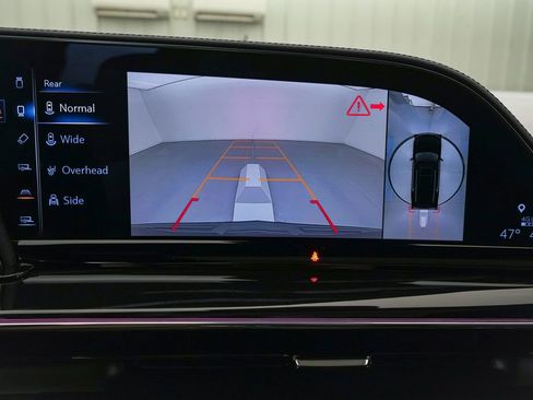 Used 2024 Cadillac Escalade V image 35