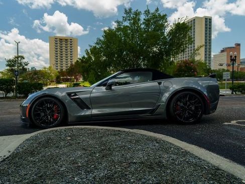 Used 2016 Chevrolet Corvette Z06 w/ 3LZ Preferred Equipment Group RWD image 6