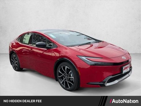 Used 2026 Toyota Prius Plug-In Hybrid w/ Limited Premium Package FWD image 1