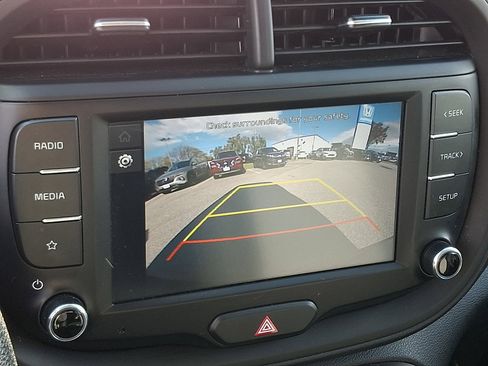 Used 2023 Kia Soul LX w/ Option Group 015 image 18