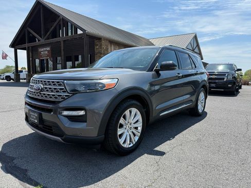 Used 2020 Ford Explorer Limited image 2