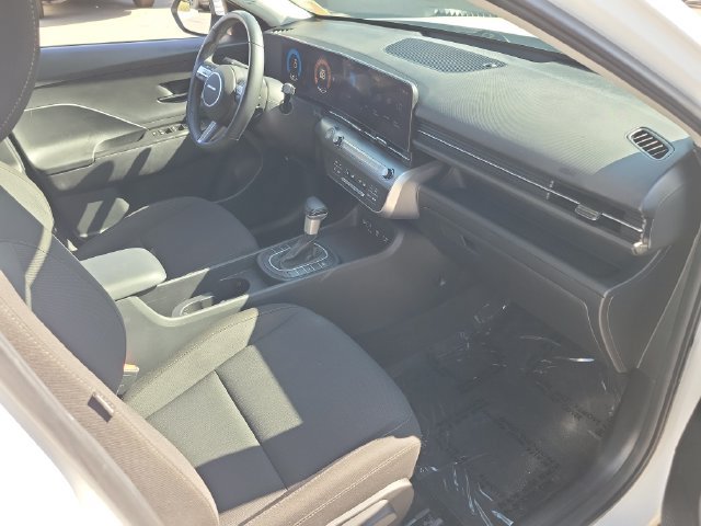 Used 2024 Hyundai Kona SEL FWD image 22
