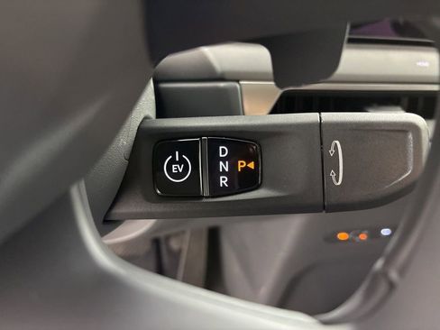 New 2026 Kia EV9 Wind image 34