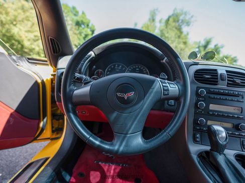 Used 2007 Chevrolet Corvette Coupe w/ Preferred Equipment Group image 47
