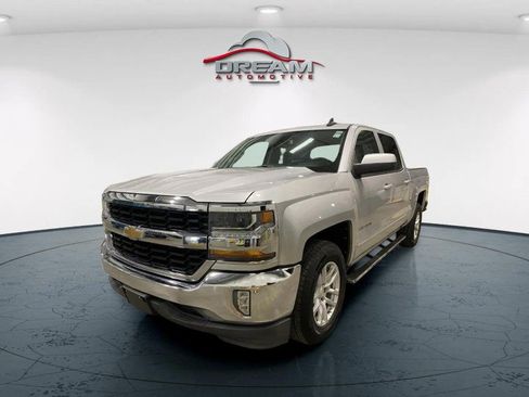 Used 2018 Chevrolet Silverado 1500 LT w/ All Star Edition RWD image 3