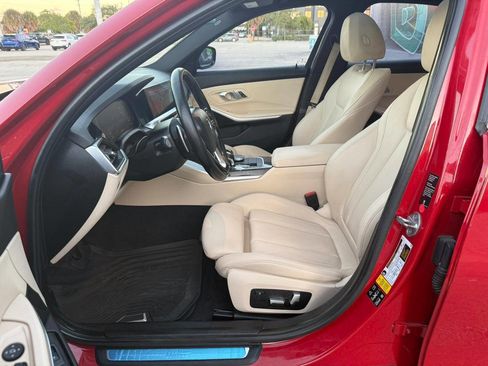 Used 2019 BMW 330i xDrive Sedan w/ Driving Assistance Package image 12