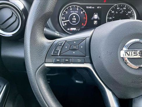 Certified 2020 Nissan Kicks SV image 23