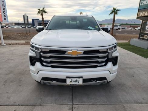 Used 2024 Chevrolet Silverado 1500 High Country image 9