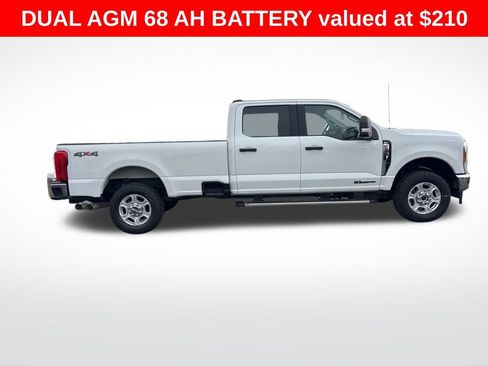 Used 2025 Ford F250 XLT image 6