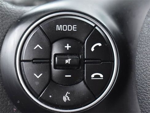 Certified 2021 Kia Soul LX image 24