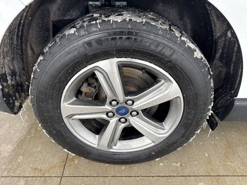 Certified 2022 Ford Edge SEL w/ Convenience Package image 19