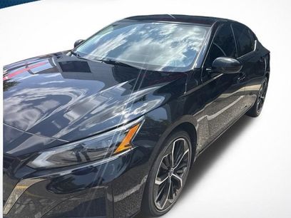 Used 2023 Nissan Altima 2.5 SR