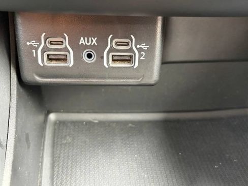 Used 2024 Dodge Durango GT AWD/4WD image 25