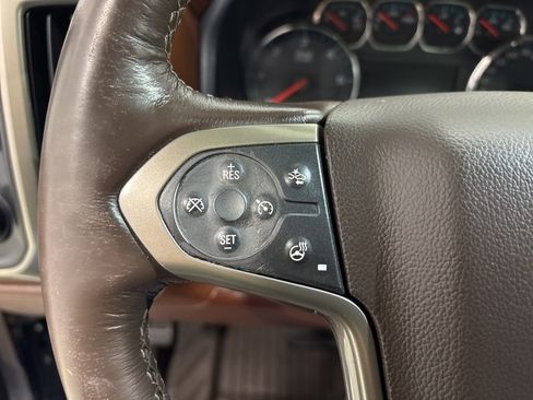 Used 2018 Chevrolet Silverado 1500 High Country image 24
