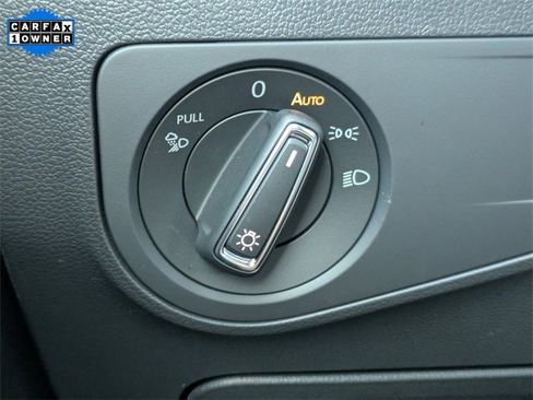 Certified 2024 Volkswagen Tiguan SEL R-Line image 26
