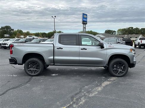 New 2026 Chevrolet Silverado 1500 LT Trail Boss w/ Convenience Package II image 2