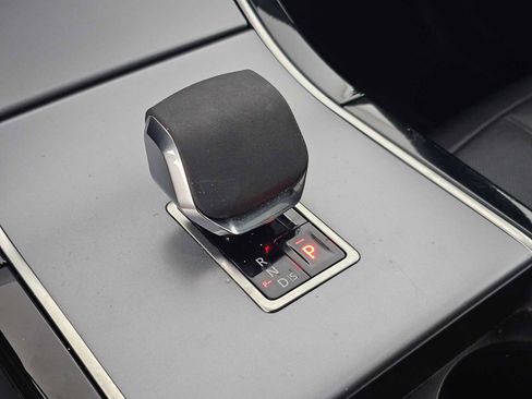 Used 2024 Land Rover Range Rover Evoque S image 30