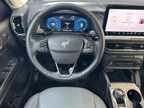 Used 2025 Ford Bronco Sport Badlands image 15