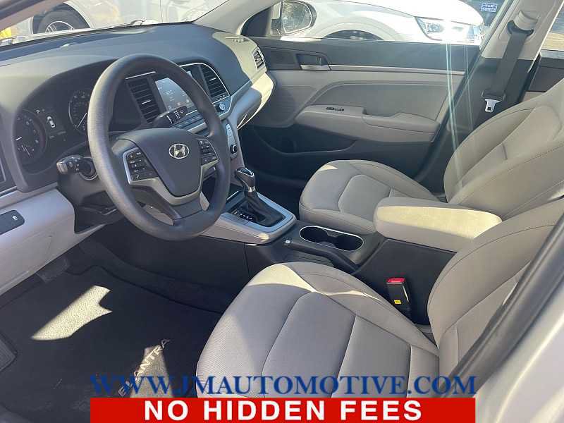 Used 2018 Hyundai Elantra SEL FWD image 2