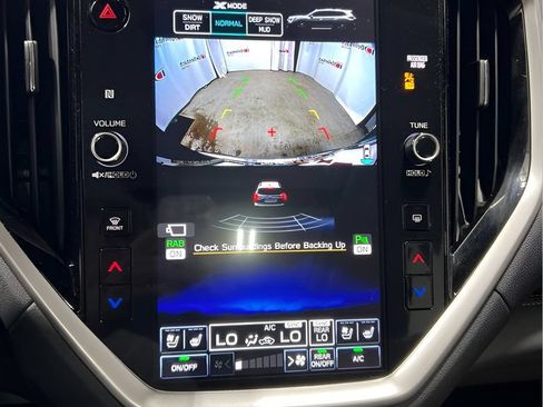 Certified 2023 Subaru Ascent Touring AWD/4WD image 18