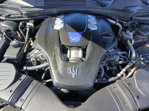 Used 2014 Maserati Quattroporte S Q4 AWD/4WD image 23