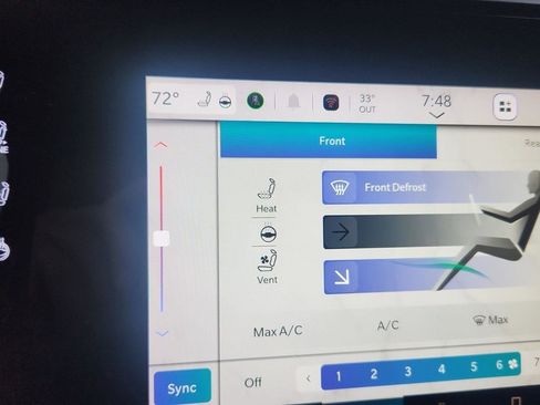 Used 2024 Jeep Wagoneer L Series II w/ Flexible Seating Group image 22