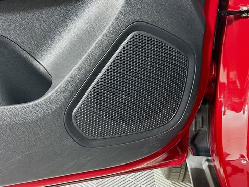 Certified 2023 Hyundai Venue Limited w/ Cargo Package image 19