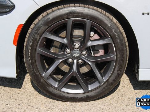 Used 2020 Dodge Charger R/T w/ Blacktop Package image 34