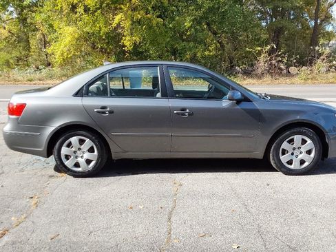 Used 2010 Hyundai Sonata GLS image 4