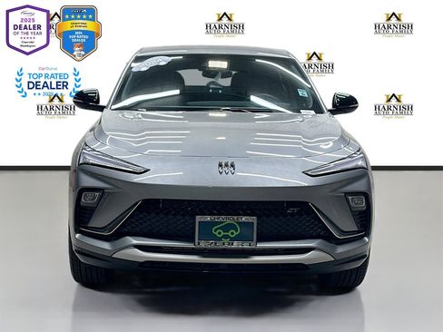 Certified 2024 Buick Envista Sport Touring image 2