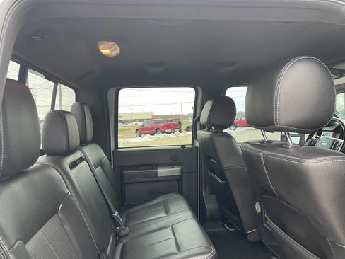 Used 2015 Ford F250 Lariat w/ Chrome Package image 27