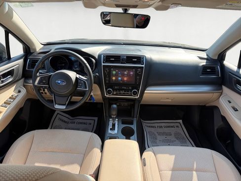 Used 2019 Subaru Outback 2.5i Premium AWD/4WD image 11