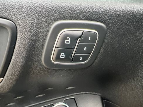 Used 2020 Ford Escape SEL AWD/4WD image 53
