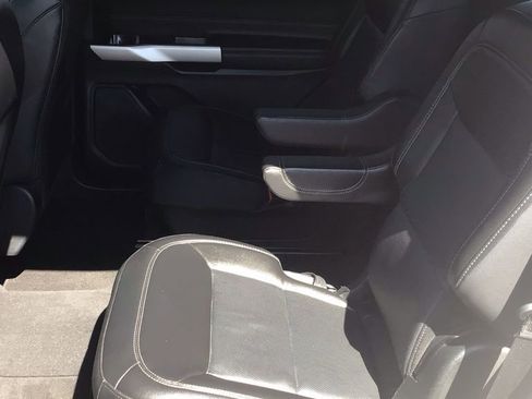 Certified 2022 Ford Explorer Limited w/ Equipment Group 301A image 17