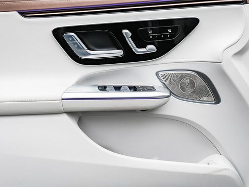 Certified 2023 Mercedes-Benz EQE 350+ 350+ Sedan image 19