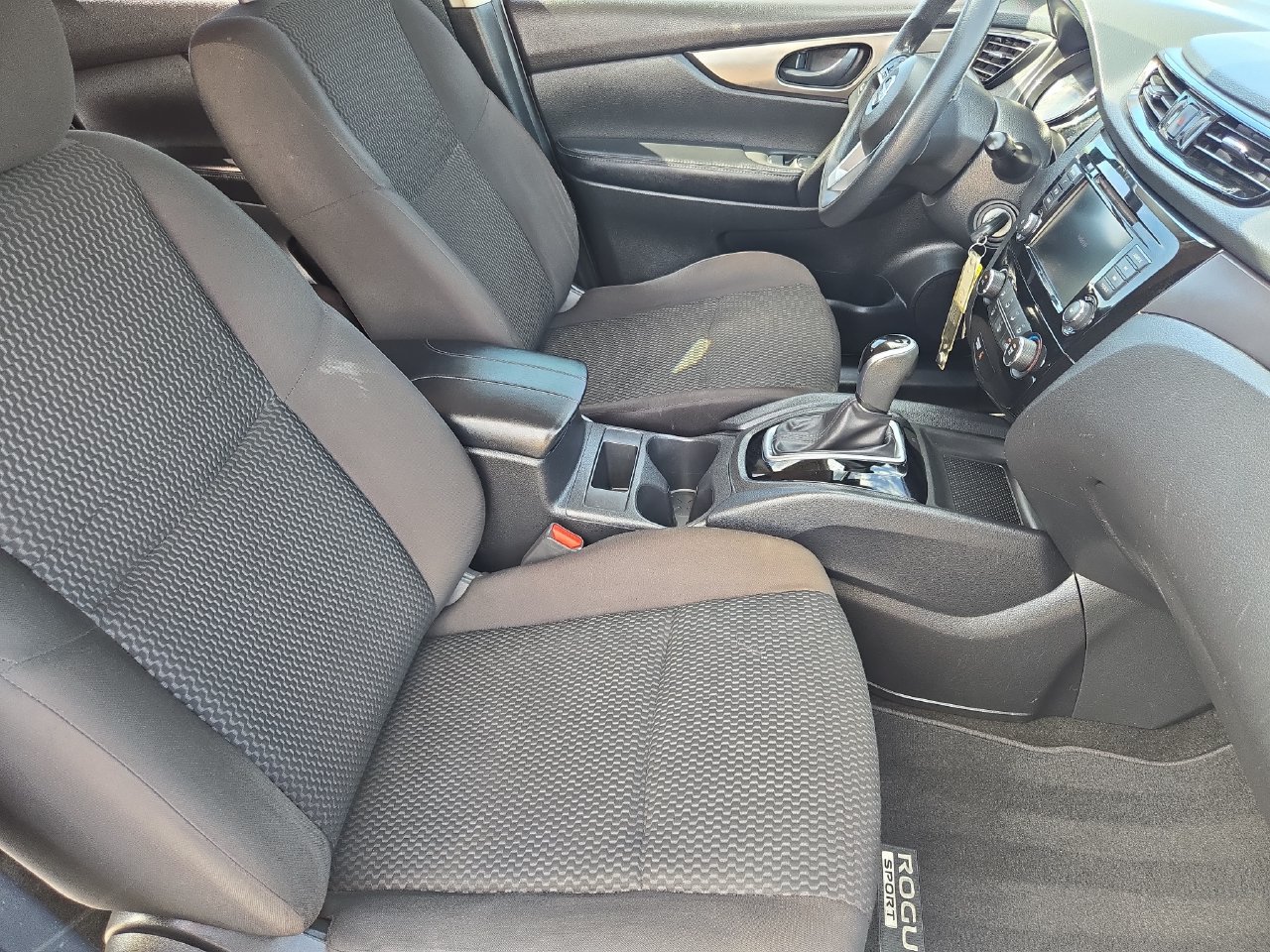 Used 2021 Nissan Rogue Sport S FWD image 11