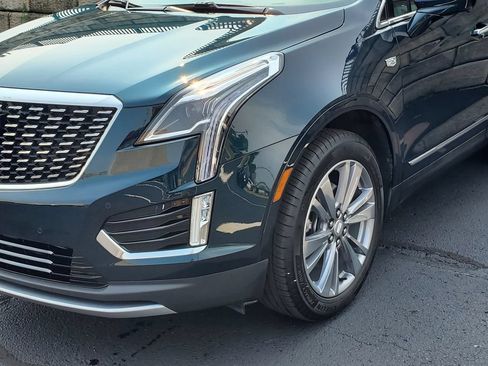Used 2025 Cadillac XT5 Premium Luxury w/ LPO, Floor Liner Package AWD/4WD image 10