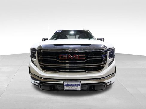 Used 2023 GMC Sierra 1500 SLT w/ SLT Premium Package image 7