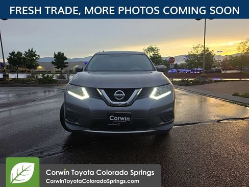 Used 2016 Nissan Rogue S AWD/4WD image 2