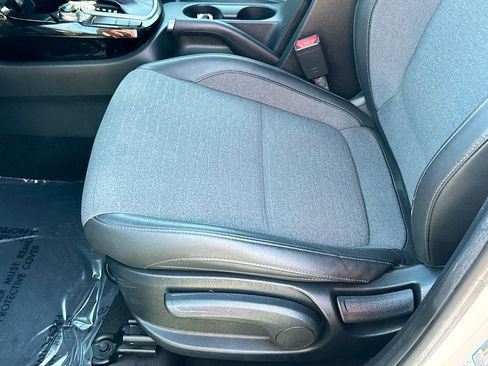 Used 2022 Kia Seltos S image 20